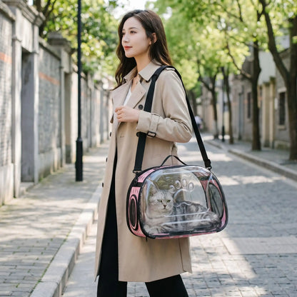 sac de transport pour chat rose promenade rue.
